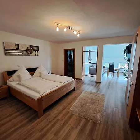 Maxlwirt - Gibis Guest house