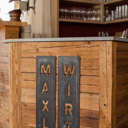 Maxlwirt - Gibis Guest house *